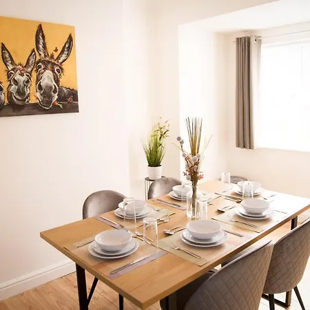 3Br-St Johns Hse-Free Parking-Workers-Kitchen-Wifi-Dog Friendly Apartment Doncaster Exterior photo
