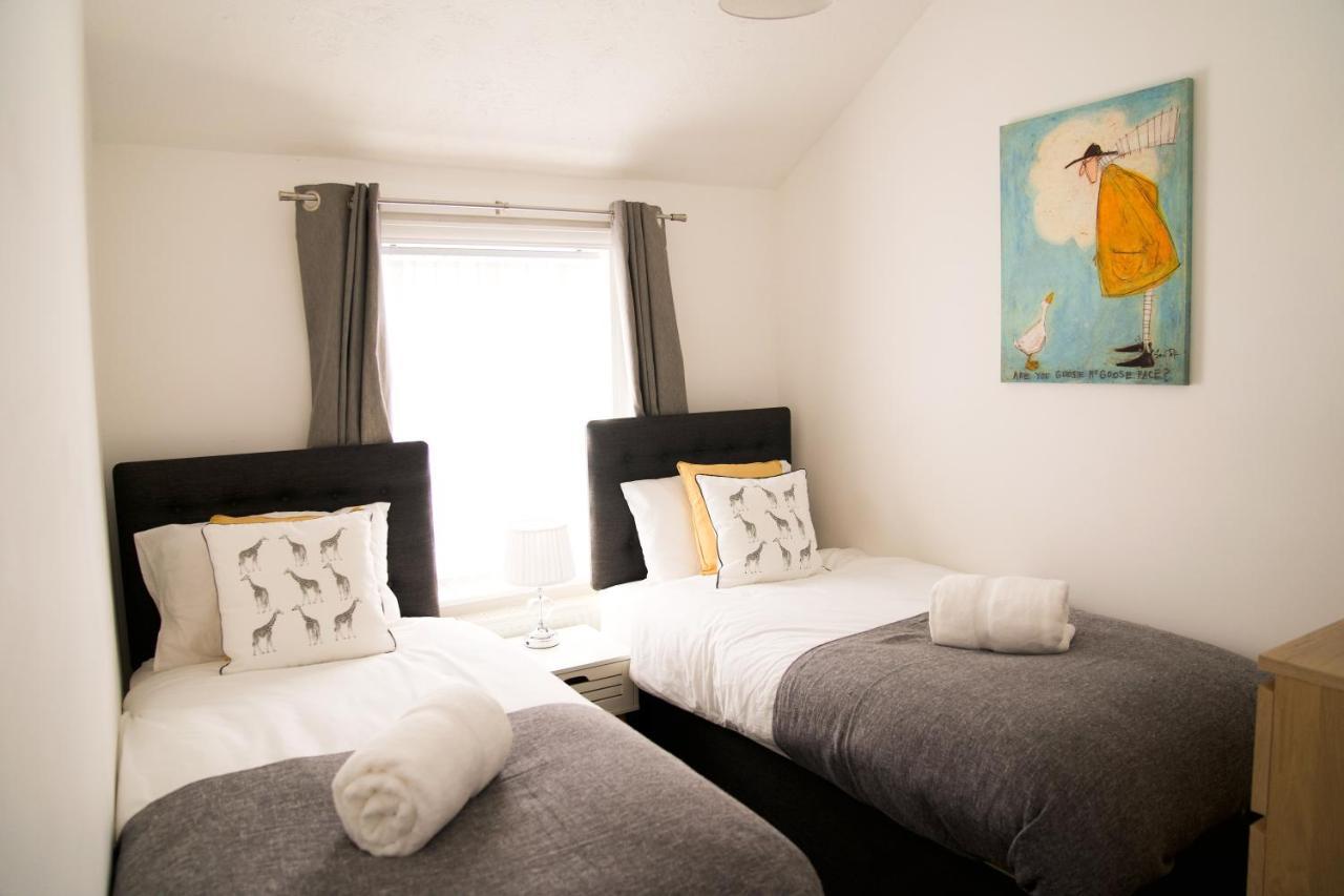 Apartment 3br-st Johns Hse-free Parking-workers-kitchen-wifi-dog Friendly Doncaster