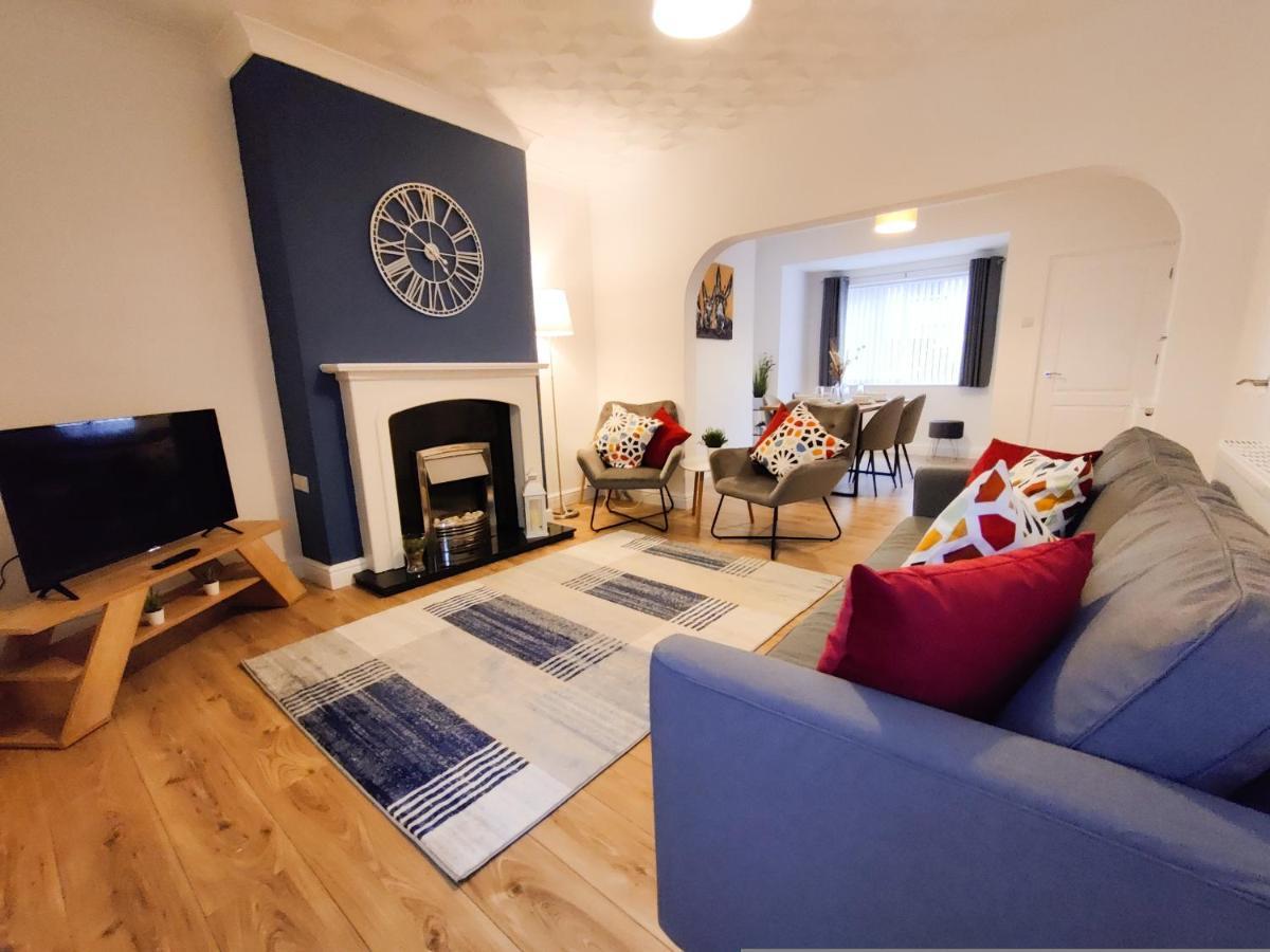 Apartment 3br-st Johns Hse-free Parking-workers-kitchen-wifi-dog Friendly *