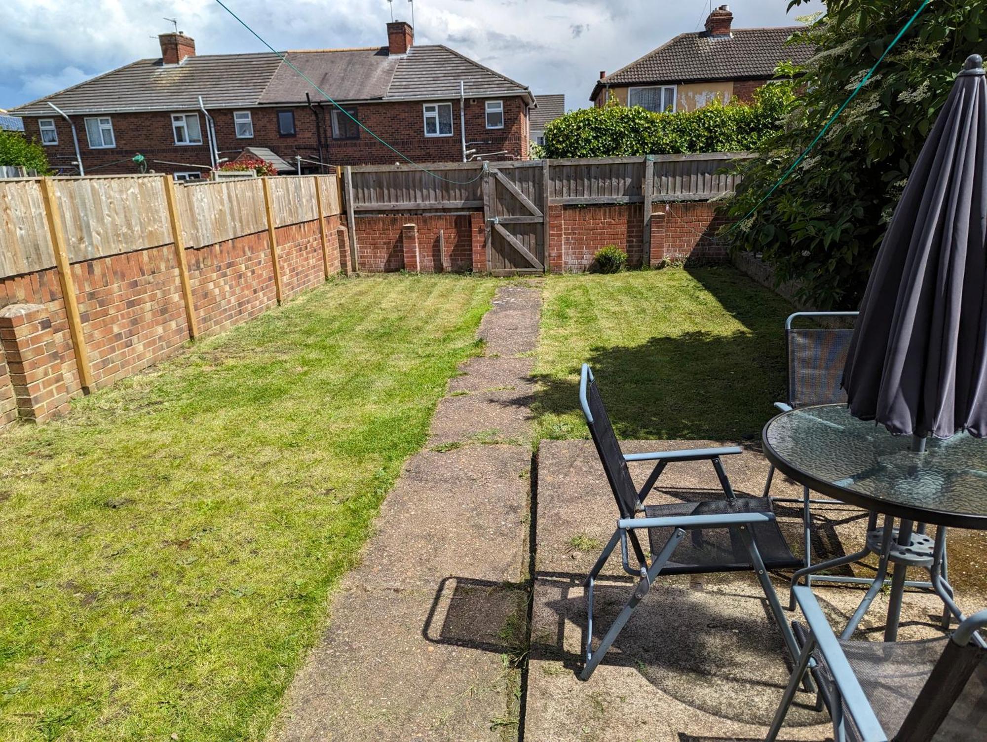 3br-st Johns Hse-free Parking-workers-kitchen-wifi-dog Friendly Apartment